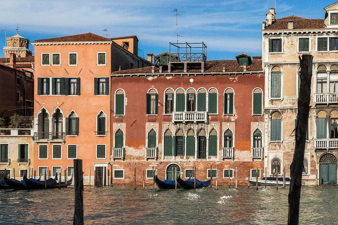 Apartment Grandcanal-Red Venice
